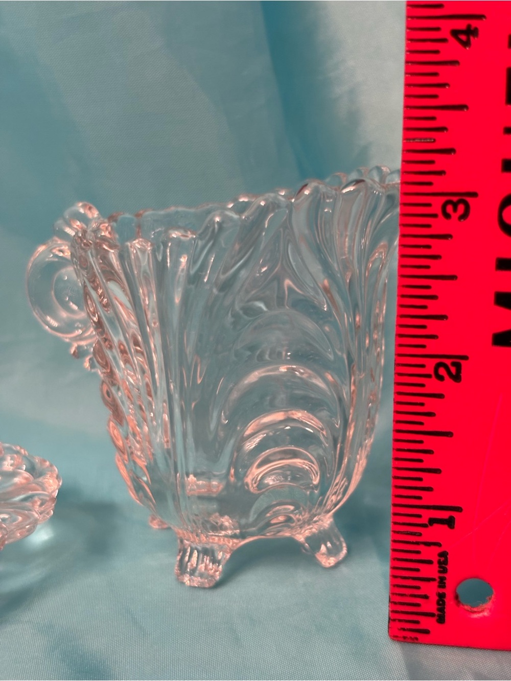 Vintage Clear Glass Sugar & Creamer Set w/ Matching Tray – Shell Swirl Pattern - Picture 10 of 13